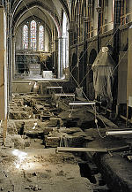 Grabung im Mittelschiff des Bremer Doms  (Foto: Landesarchäologie)